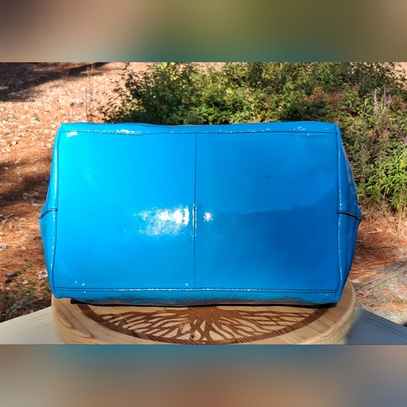 JPK Paris 75 Blue Patent Leather Large Work Travel Tote - Picture 8 of 16